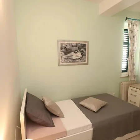 Comfort & Bright 3 Bedroom * Split
